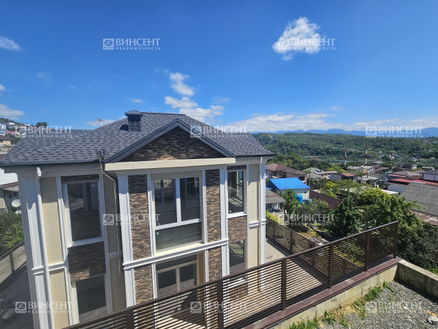 Дом в живописном районе Сочи