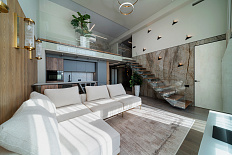 Двухуровневые апартаменты у моря 