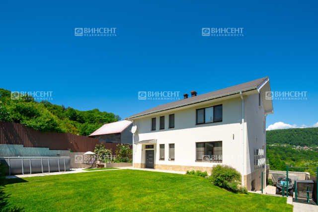 Дом с видом на горы в Сочи