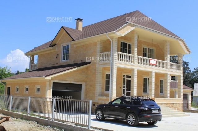 Дом в закрытом посёлке