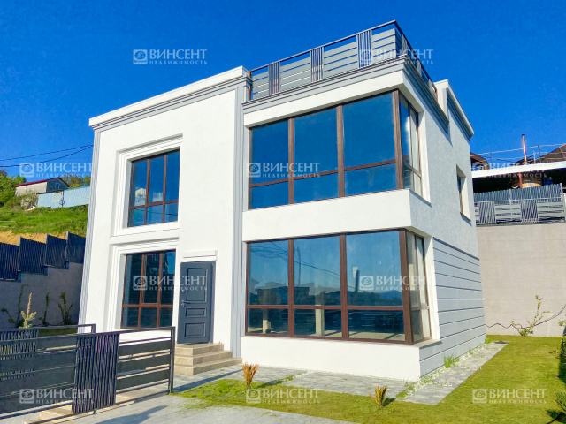 Коттедж в закрытом поселке с панорамным видом на море