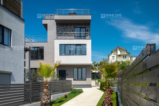 Современный дом в Сочи