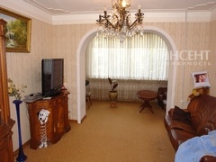 4-комн. с ремонтом на ул.Островского