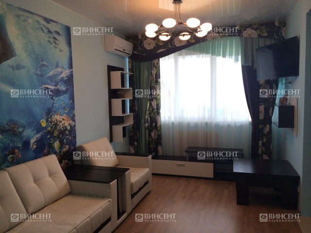 Апартамент с ремонтом и мебелью в центре