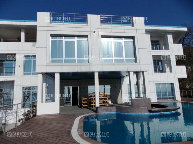 Резиденция на Ахуне