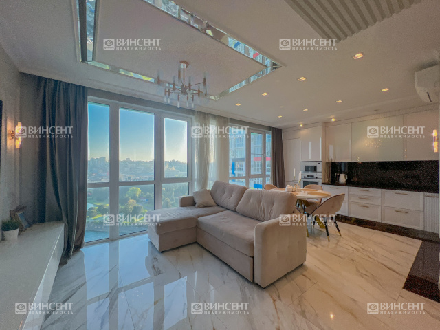 Дизайнерская квартира с видом на город в ЖК Раз Два Три
