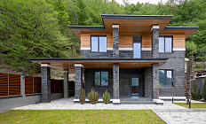 Уединенный дом в центральном Сочи