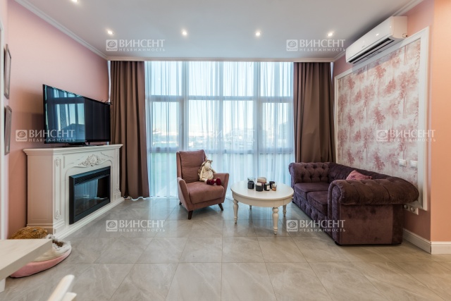 Трехкомнатная квартира с ремонтом в Мирном