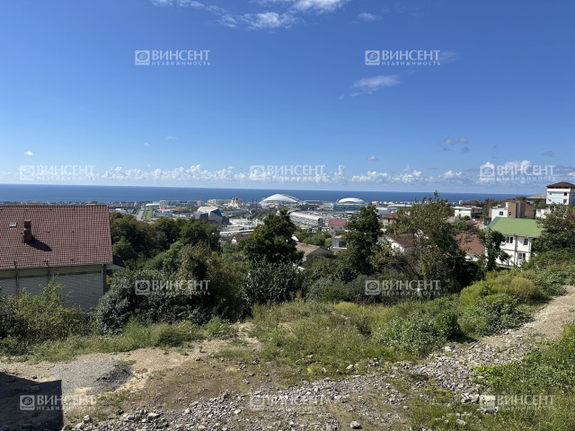 Участок в престижном районе с видом на Сириус