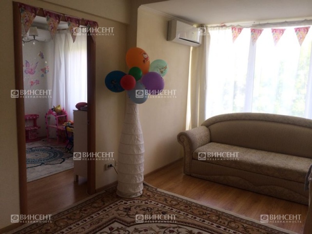 3х комнатная квартира на ул.Роз