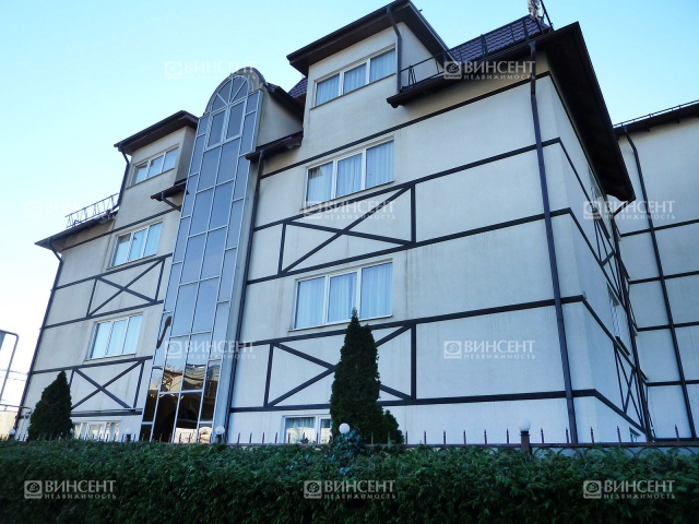 гостиничный комплекс &quot;Генрих I&quot; и &quot;Генрих II&quot;