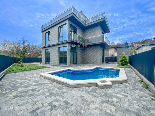 Коттедж в тихом районе Адлера