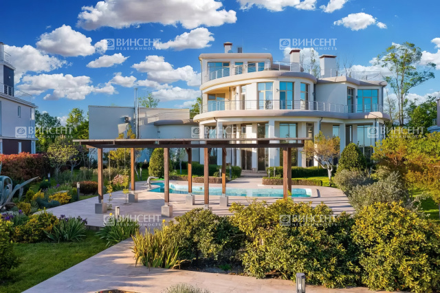 Дом в Сочи на Лазурном берегу