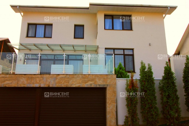 Дом в Сочи с видом на море