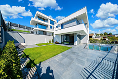 Дом в Сочи с прекрасным видом на море