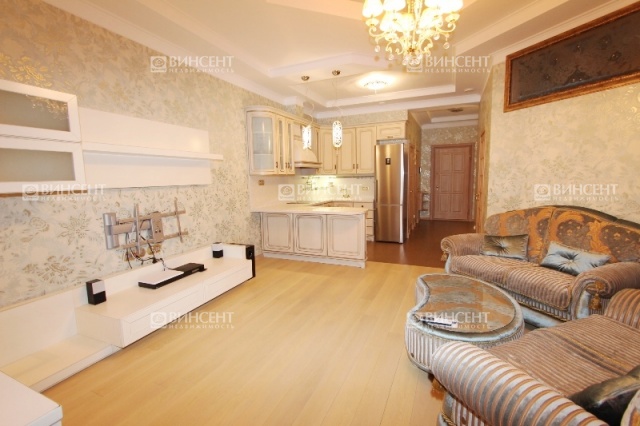 Квартира в ЖК "Королевский парк" с дизайнерским ремонтом