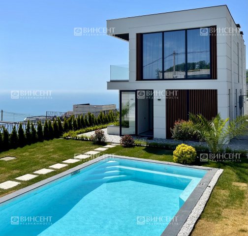 Современный коттедж с панорамным видом на море