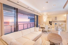 Карат-Апартаменты с 3 спальнями