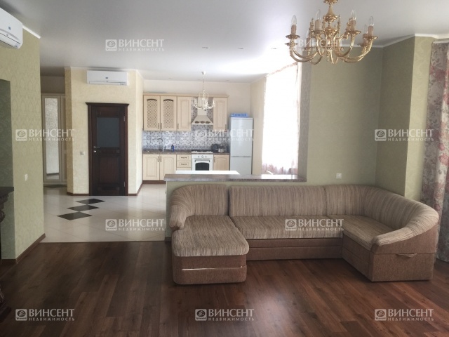 Квартира рядом с Актер