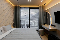 Элитная квартира на набережной в сердце Эсто Садка