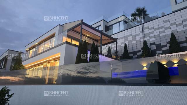 Современный дом, готовый к проживанию