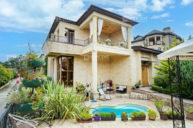 Вилла в Сочи у моря в итальянском стиле