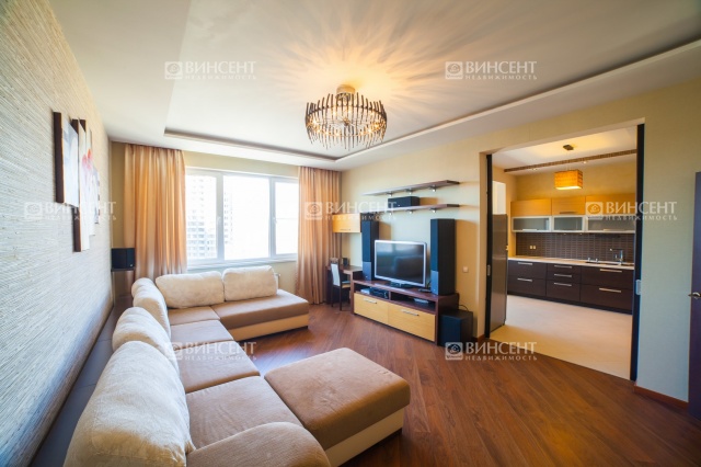 Трехкомнатная в центре