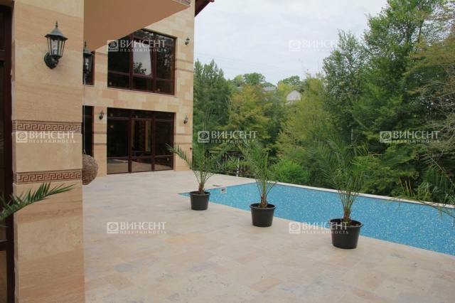 Роскошный дом в живописном месте