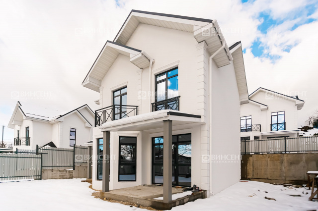 Коттедж с видом на горы