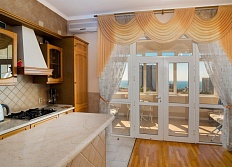 Панорамная квартира в центре Сочи