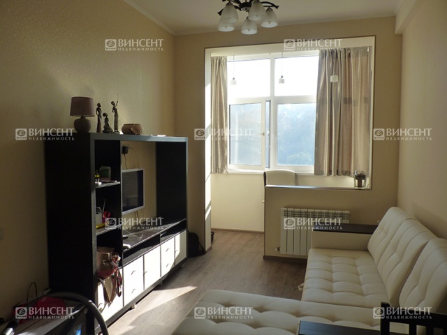 Уютная 2 комнатная в тихом зеленом районе