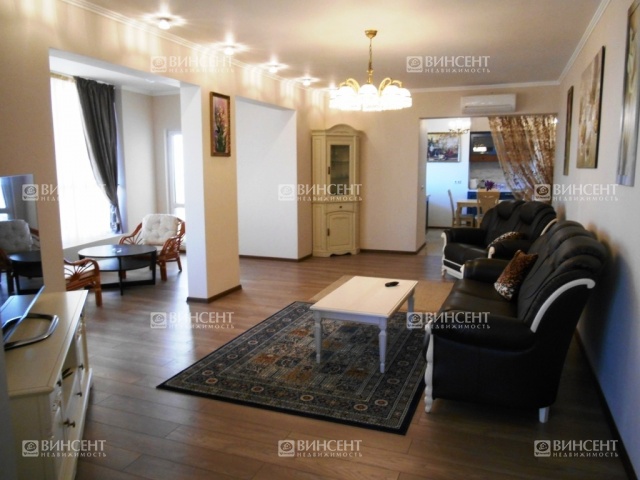 Квартира с видом на море