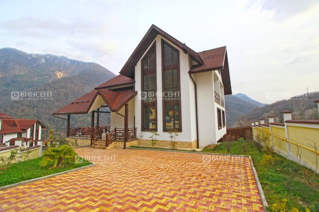 Дом в горах Красной Поляны