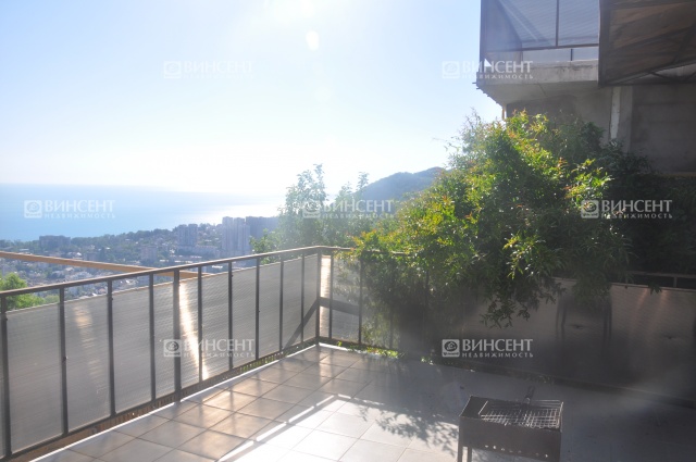 Квартира с ремонтом на Целинной