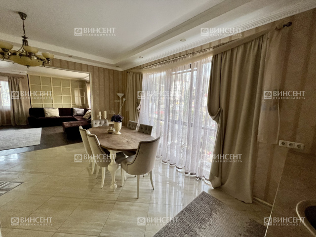 Просторная квартира в Сочи