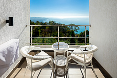 Дизайнерская квартира в ЖК "Лазурный берег 2"