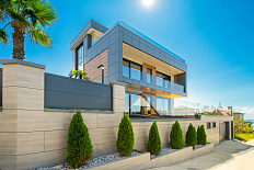 Вилла с панорамным видом на море