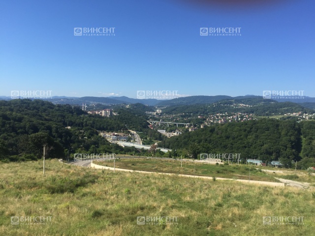 Панорамный ровный земельный участок в черте города