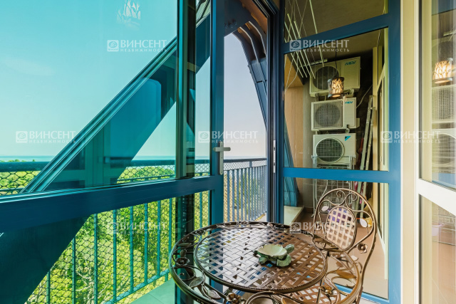 Квартира в Сочи с прямым видом на море в Золотом Треугольнике