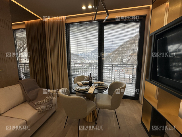 Элитная квартира на Роза Хутор с видом на горы