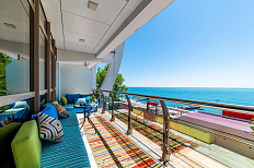 Апартаменты на первой береговой линии в Сочи