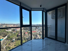 Квартира студия с видом на панораму города