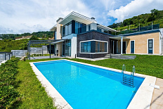 Стильный hi-tech на Ручье Видном