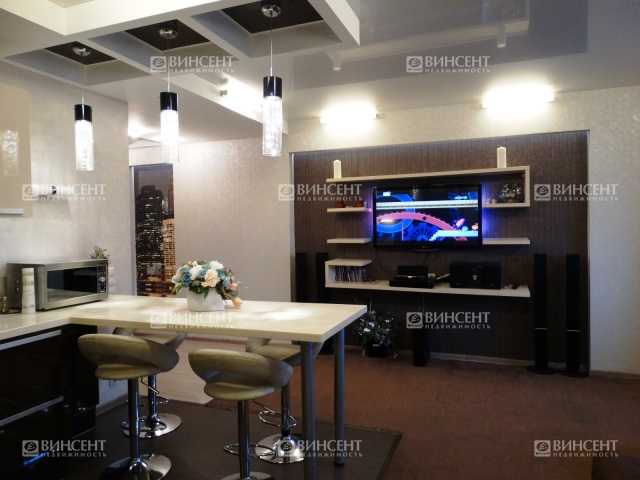 Трехкомнатная квартира у моря