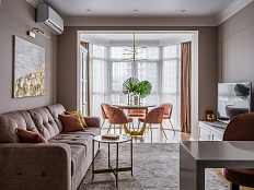 Дизайнерская квартира в центре на Роз