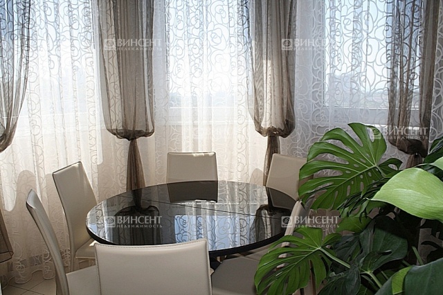 Трехкомнатная квартира в доме комфорт-класса