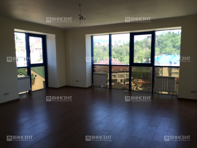 Квартира с ремонтом на берегу моря