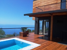 Современный дом в Сочи с видом на море