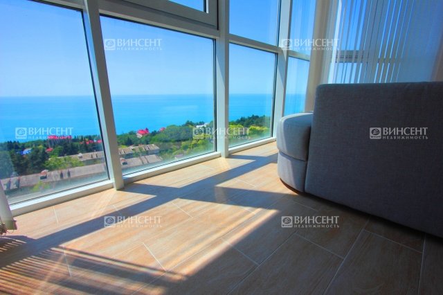 Квартира с панорамным видом на море.