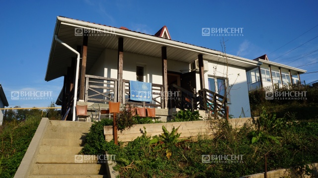 Дом в Олимпийском поселке на Земляничной